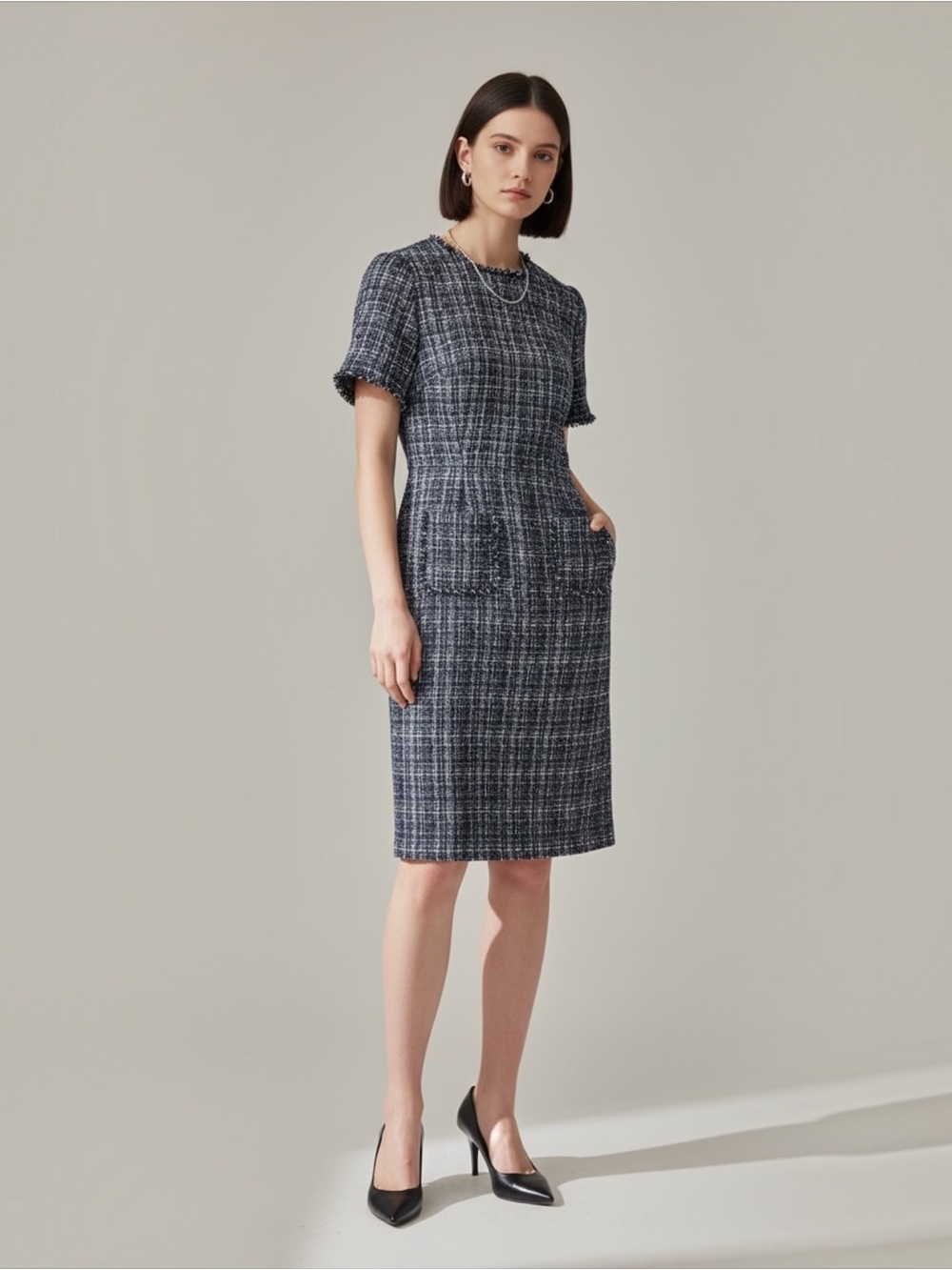 Brooks Brothers Navy & White Tweed Sheath Dress Size 2 Short Sleeve Lined Preppy